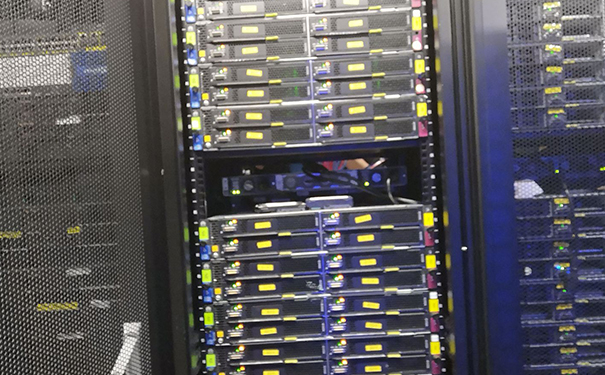 區分獨立服務器和VPS的具體方法-VPS免費使用