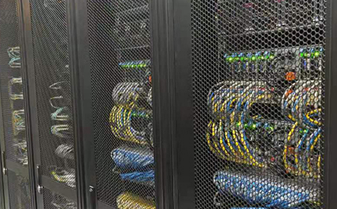 IDC全稱_服務器和計算機之間有什么區別 IDC全稱_服務器和計算機之間有什么區別